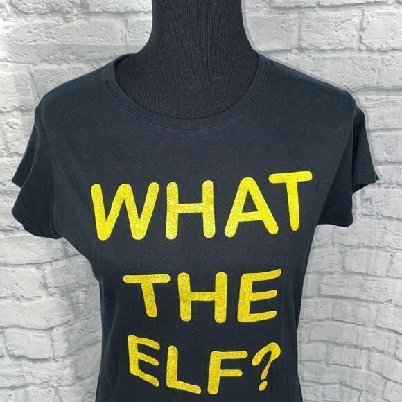 Gildan softstyle What the Elf Graphic print shortsleeve Crewneck black top sz L - Picture 2 of 10